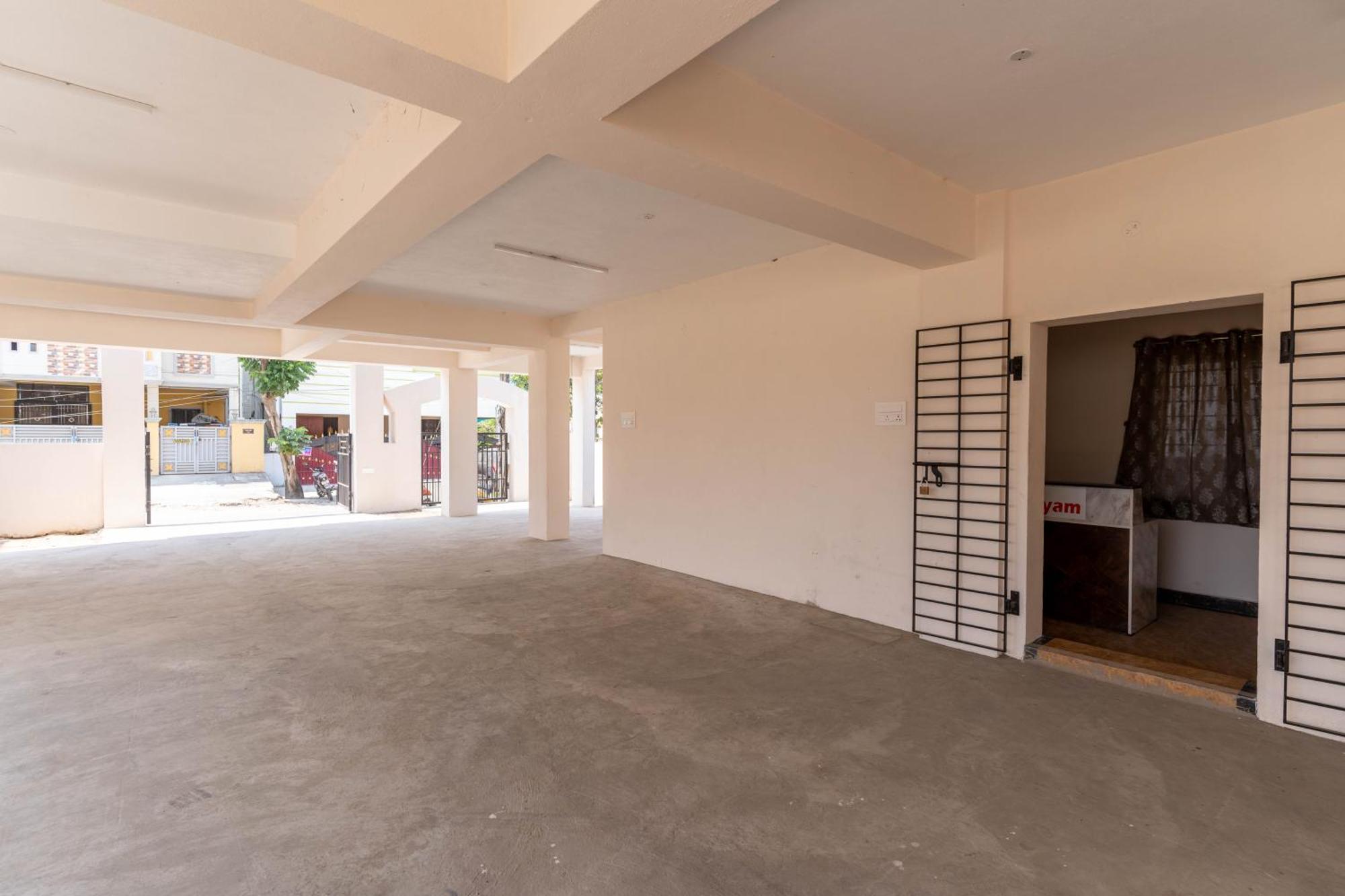 Aishwaryam Service Apartment Chennai Exterior foto