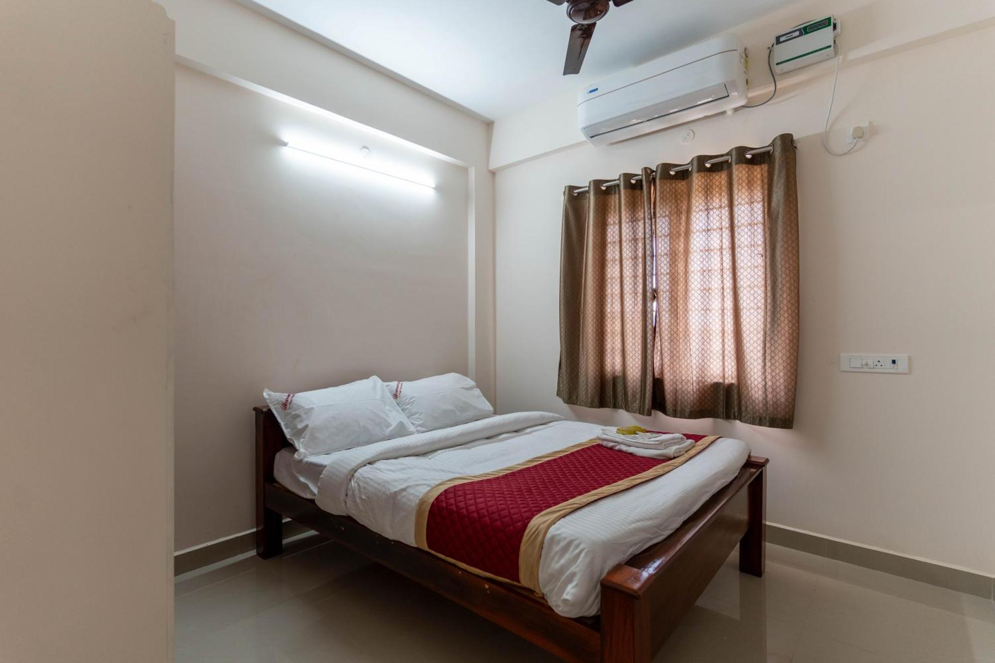 Aishwaryam Service Apartment Chennai Exterior foto