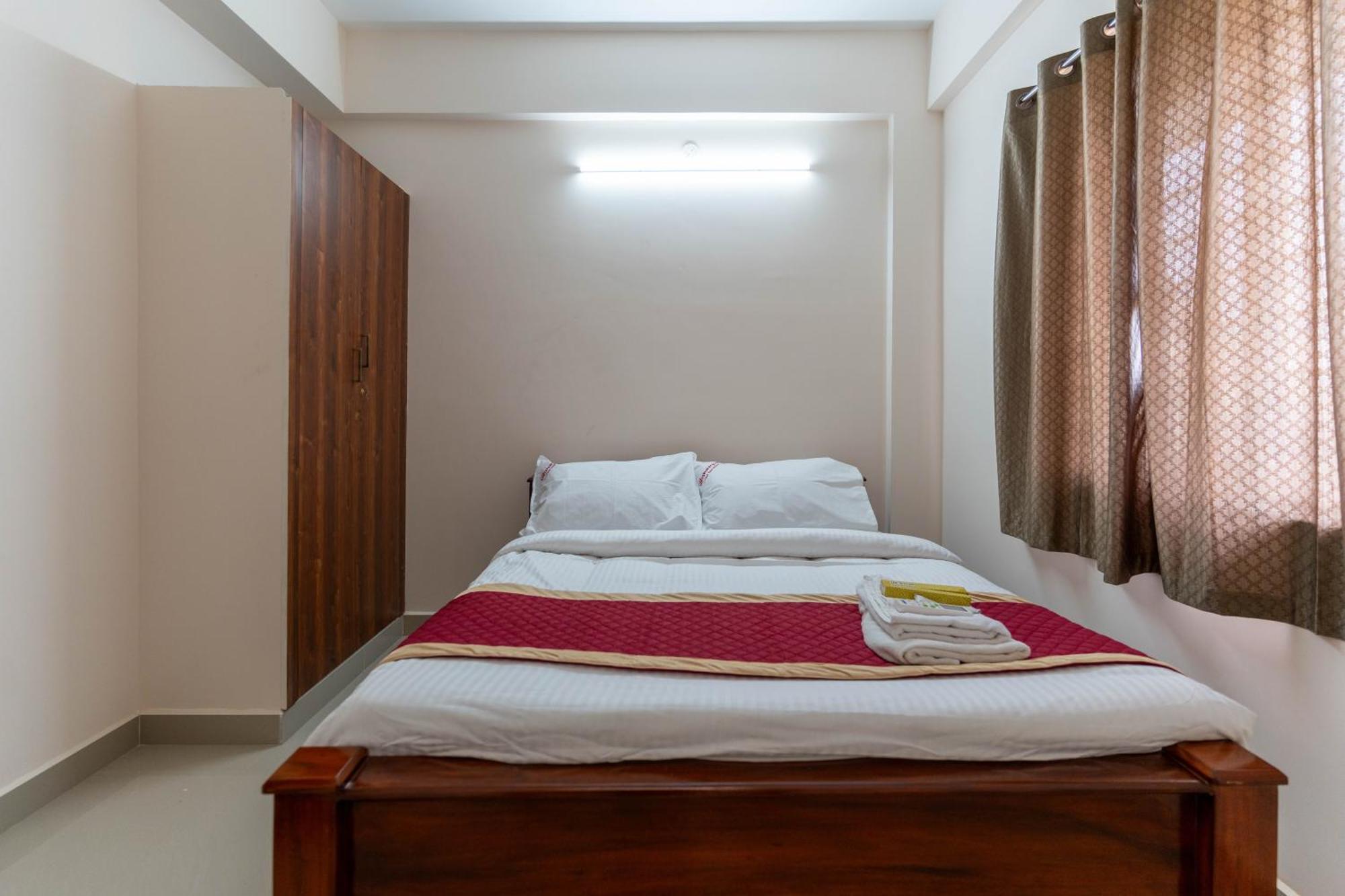 Aishwaryam Service Apartment Chennai Exterior foto