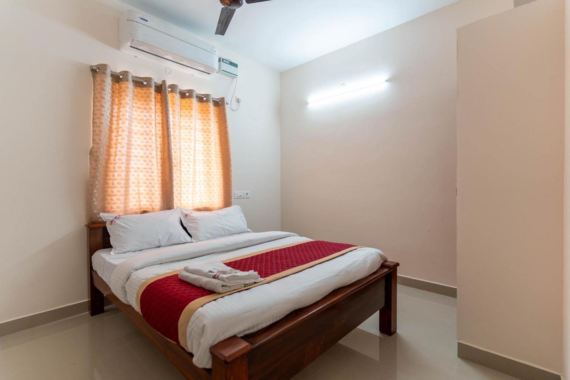 Aishwaryam Service Apartment Chennai Exterior foto