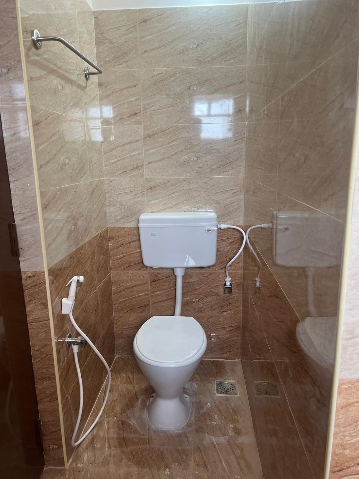 Aishwaryam Service Apartment Chennai Exterior foto